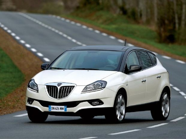 Lancia
Ocak 2013'te satılan otomobil sayısı: 10
Ocak 2014'te satılan otomobil sayısı: 8